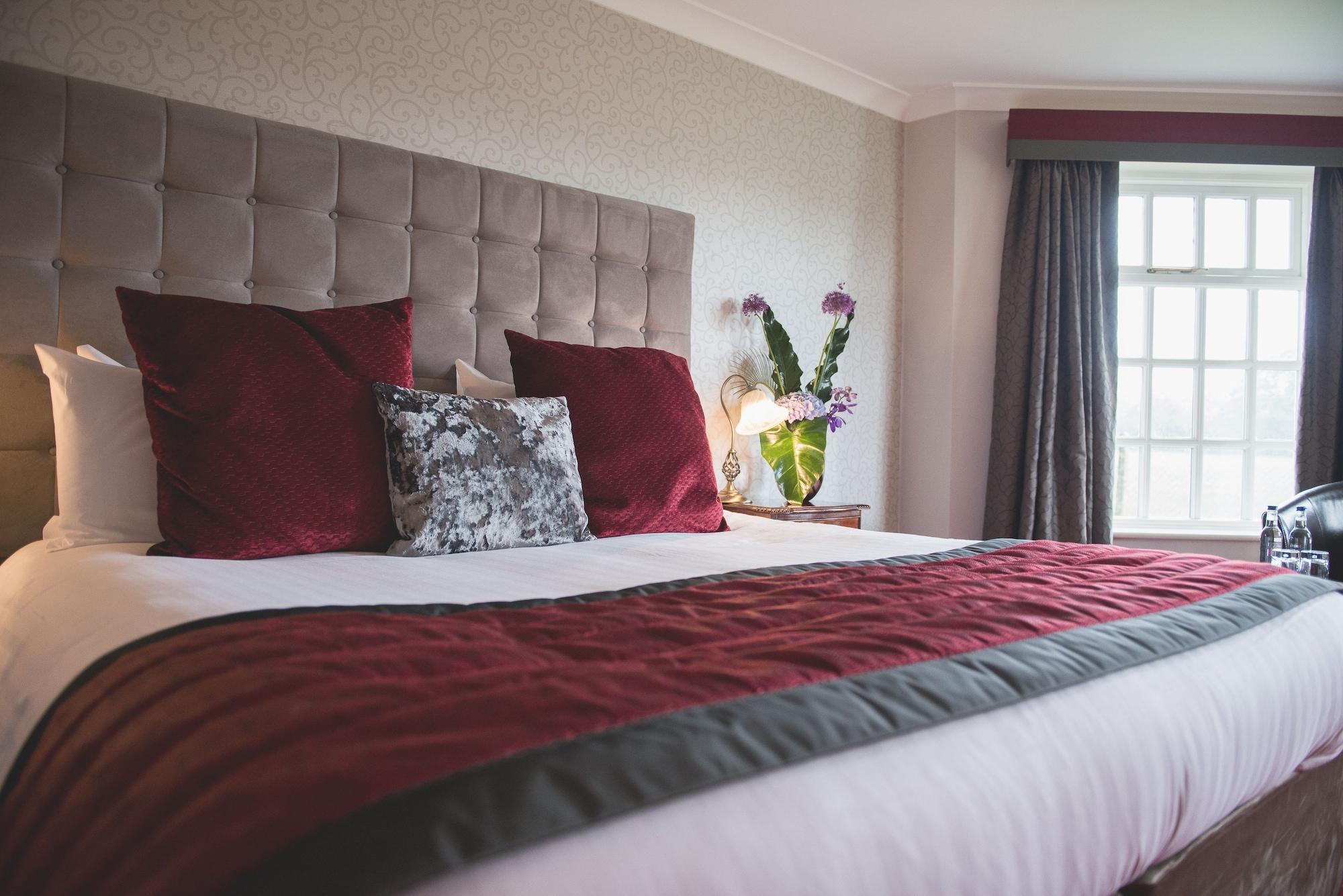 Mere Court Hotel Knutsford Extérieur photo