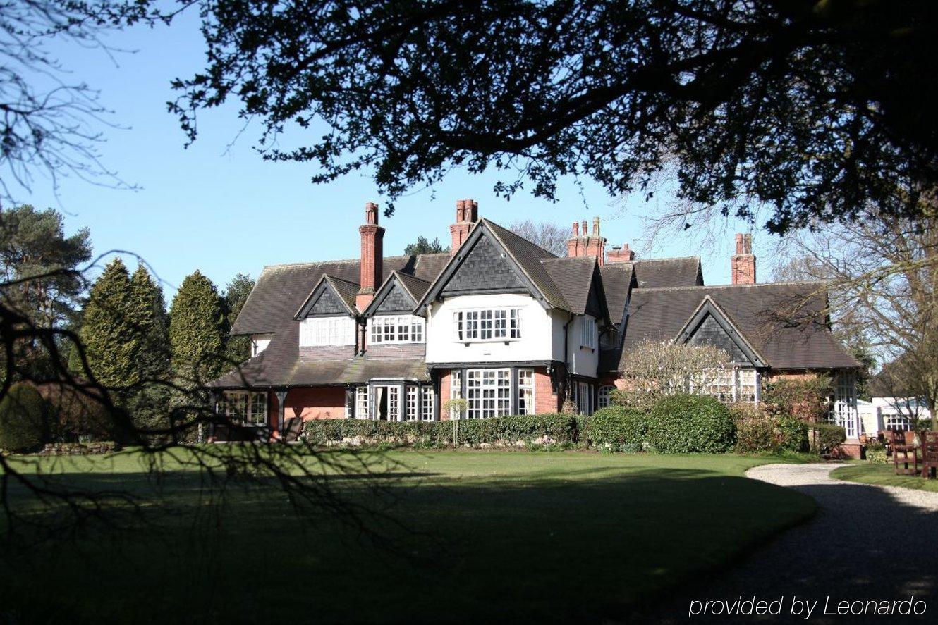 Mere Court Hotel Knutsford Extérieur photo